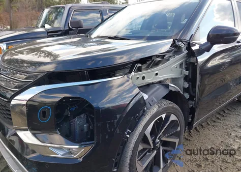 2024 Mitsubishi Outlander Se 2.5 S-Awc/Se Black Edition S-Awc/Se Black Edition W/Pano Roof S-Awc/Se Ralliart S-Awc from USA, damaged, VIN JA4J4VA80RZ041385